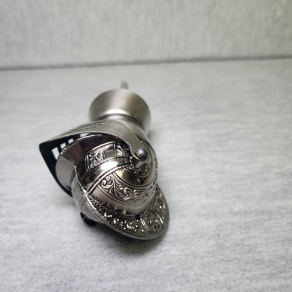 Knight Helmet Auto Jigger - Picture 6 of 7